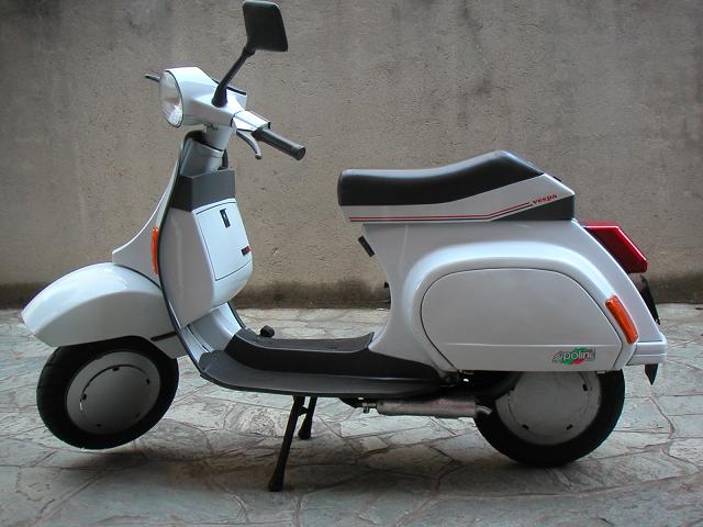 Vespa 001a.JPG