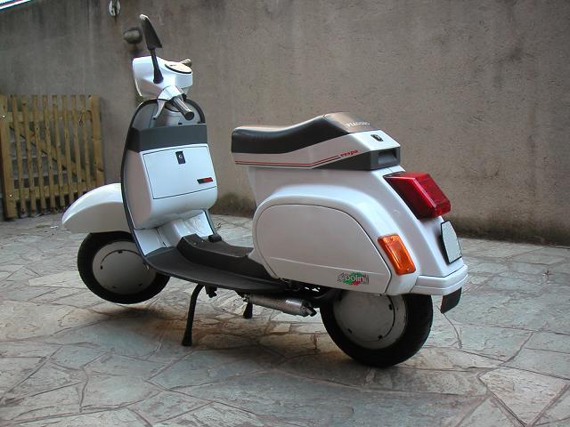 Vespa 002b.JPG