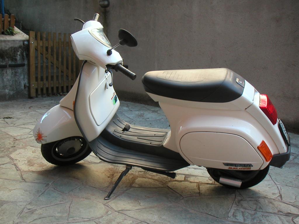 Vespa Hp 016b.JPG